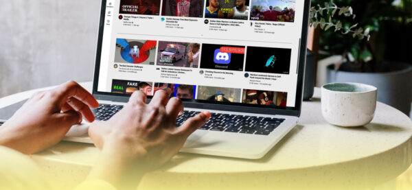 Come creare uno sfondo video YouTube con CSS