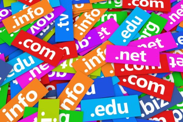 Come scegliere un nome di dominio efficace: guida pratica